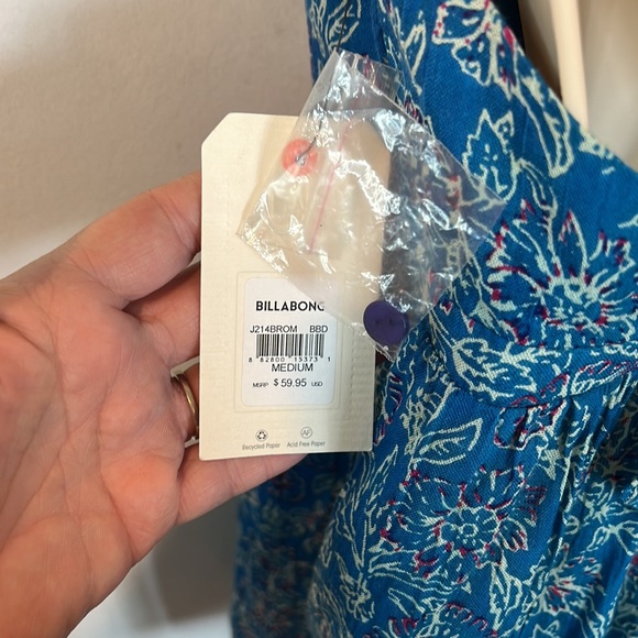 NEW BILLABONG Floral Print Romper With Adjustable Straps - Picture 6 of 8